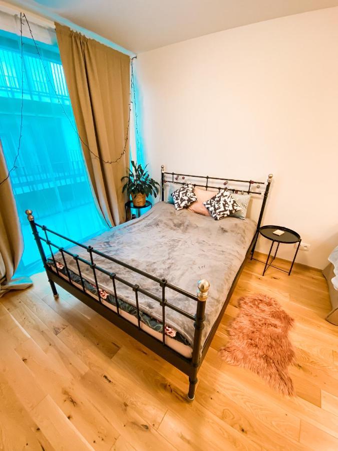 Lovely Studio Apartment, Free Parking 1,55 Hight Praha Eksteriør bilde
